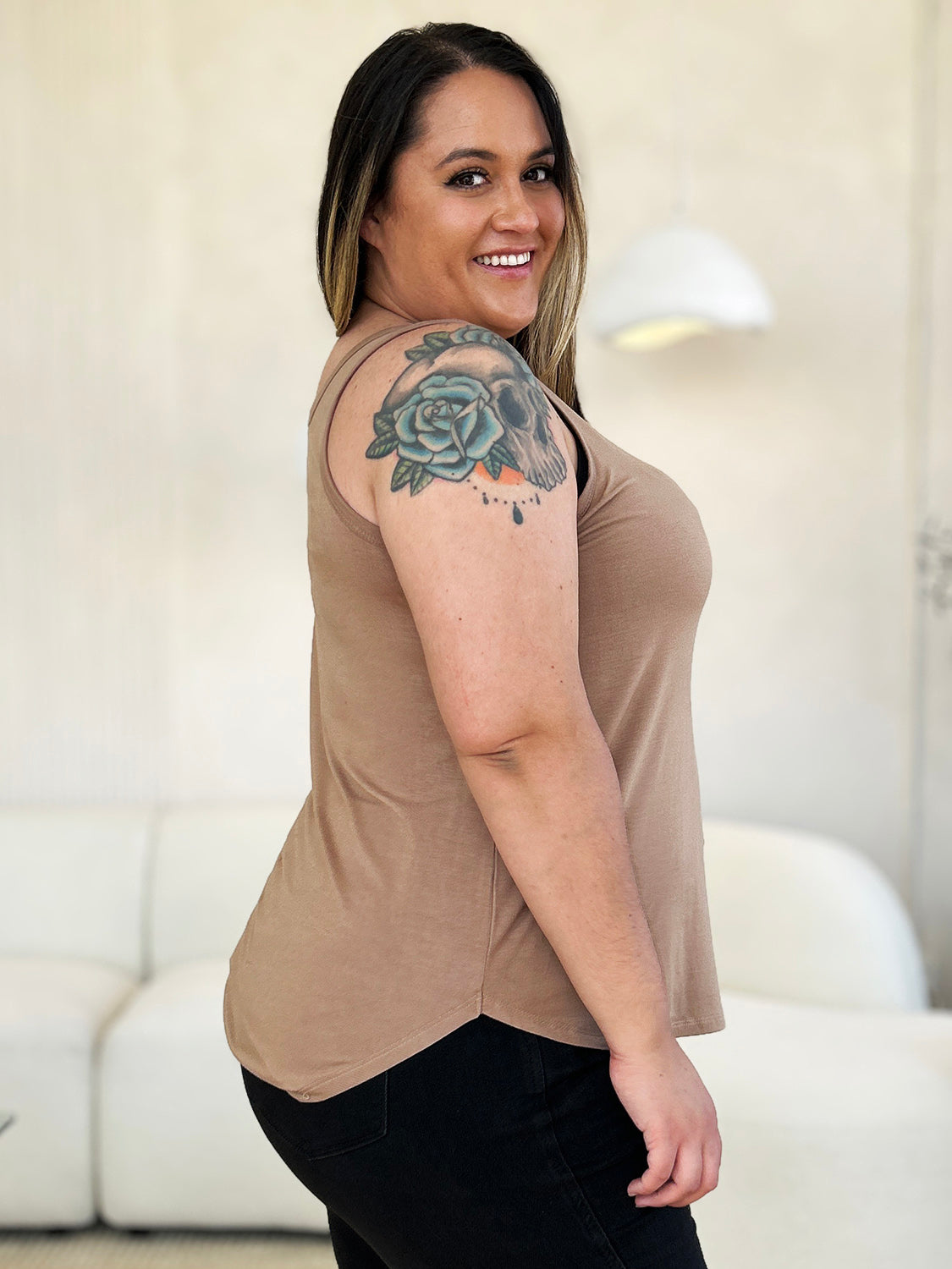 Round Neck Curved Hem Tank