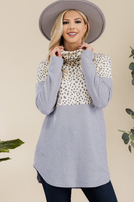 Curved Hem Printed Turtleneck Long Sleeve Blouse