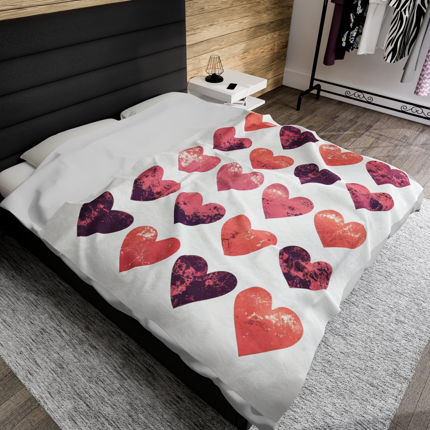 Hearts Velveteen Plush Blanket