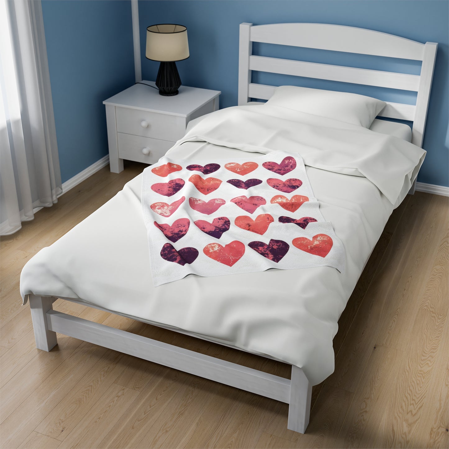 Hearts Velveteen Plush Blanket