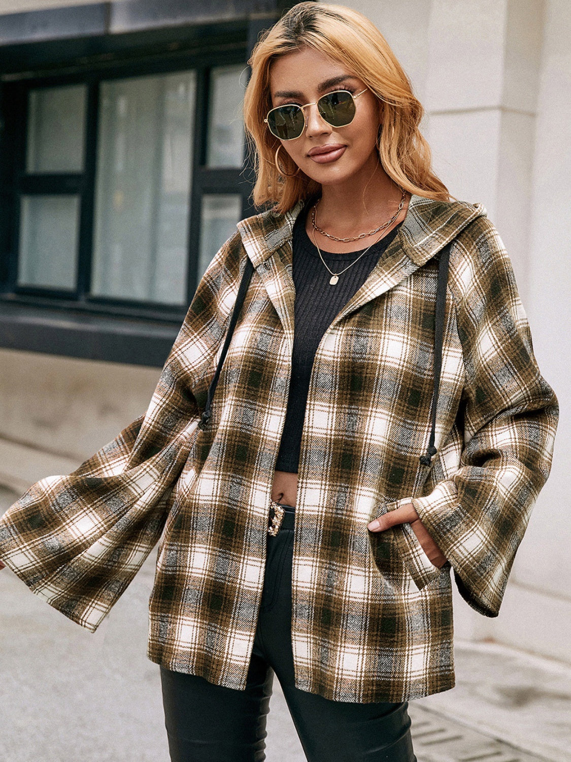 Pocketed Plaid Long Sleeve Hooded