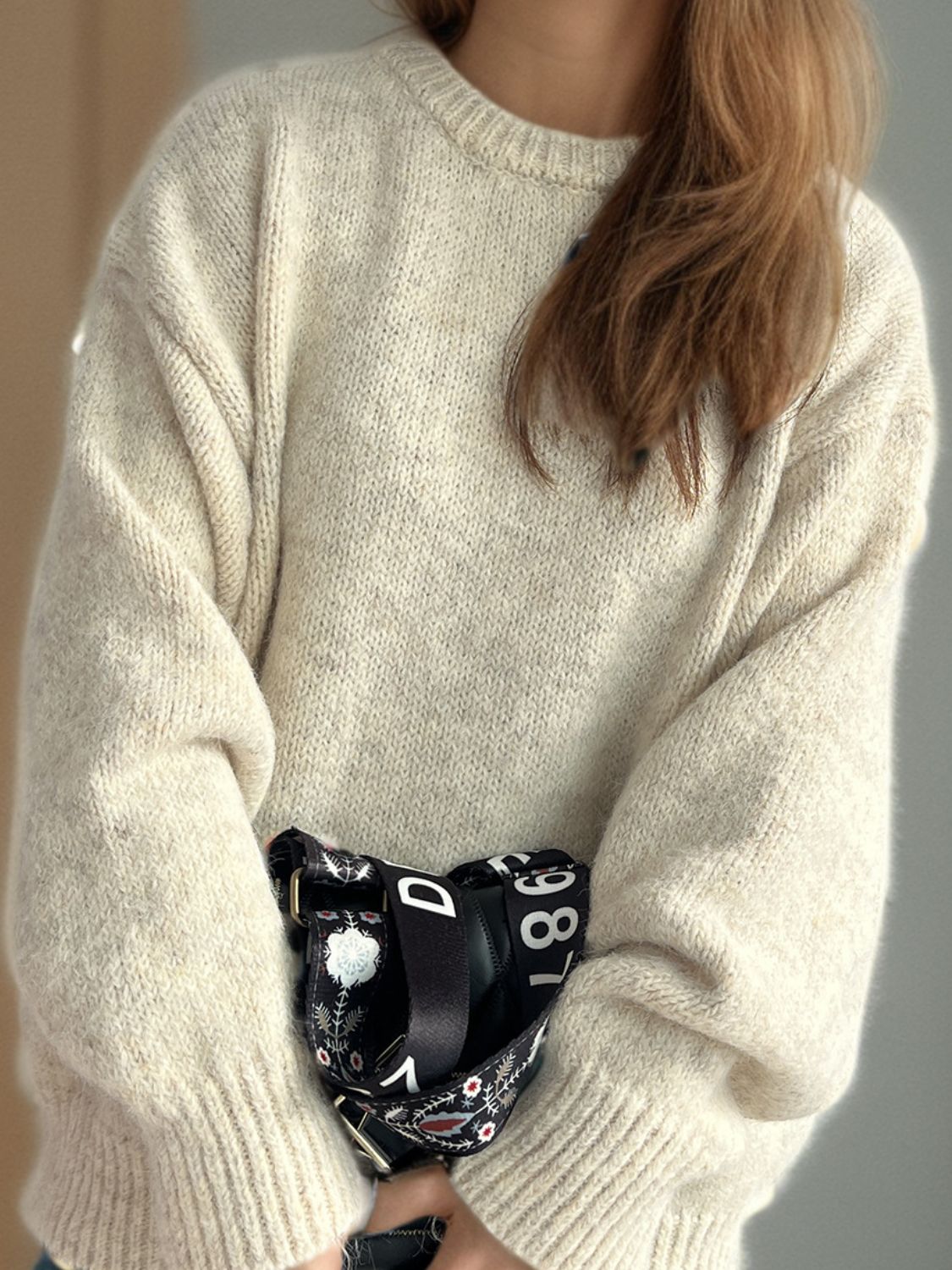 Round Neck Long Sleeve Sweater