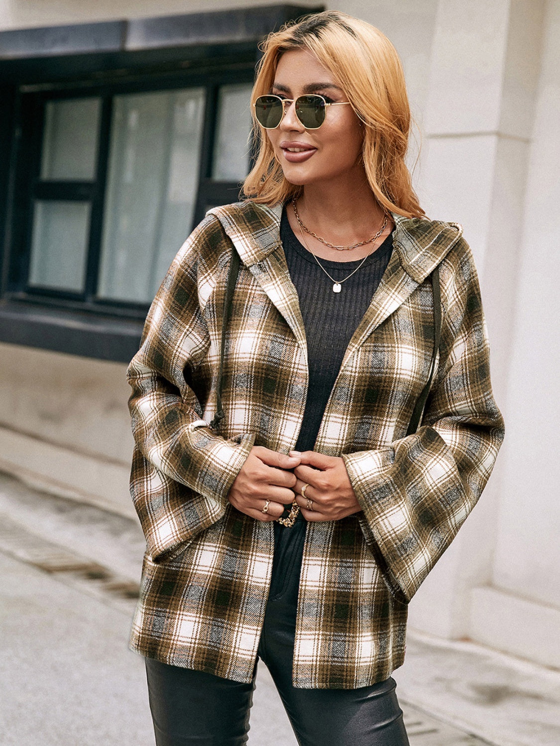 Pocketed Plaid Long Sleeve Hooded